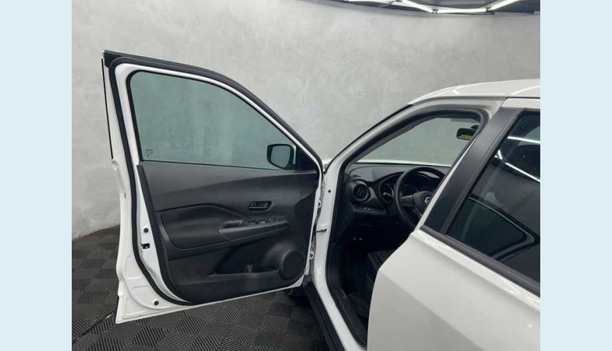 NISSAN KICKS ACTIVE 1.6 FLEX AUT. 4P - BRANCO - 2024 Foto 9 (Grande)