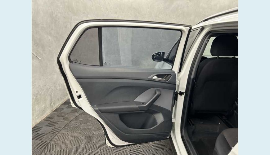 VOLKSWAGEN T-CROSS 1.0 200 TSI FLEX AUT. 4P - BRANCO - 2023 Foto 9 (Grande)