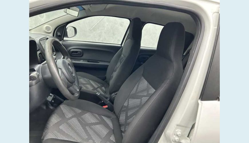 FIAT MOBI LIKE 1.0 FLEX MANUAL 4P - BRANCO - 2022 Foto 9 (Grande)