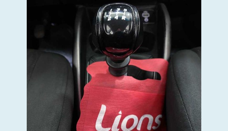 FIAT CRONOS DRIVE FIREFLY 1.3 FLEX MANUAL 4P - BRANCO - 2019 Foto 9 (Grande)