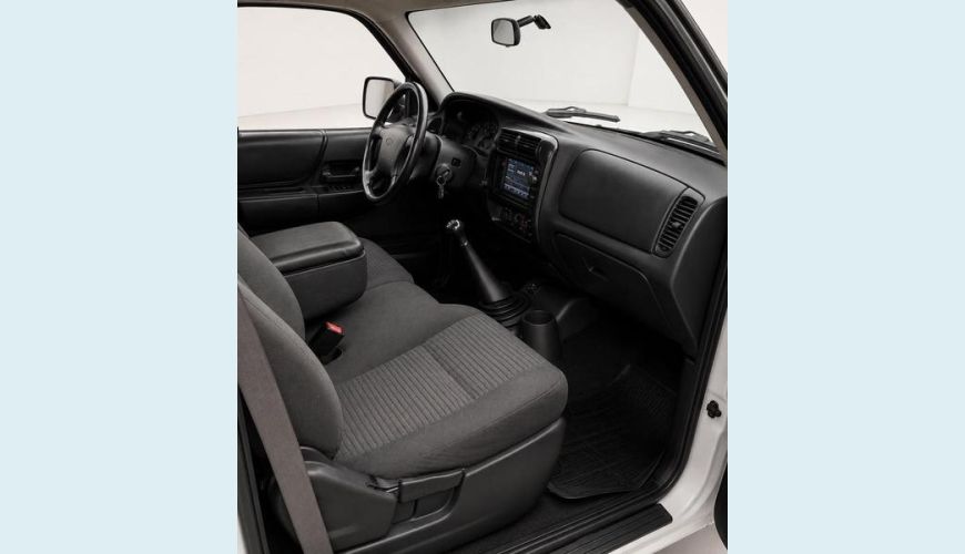 FORD RANGER XLS 12A 2.3 FLEX MANUAL 4P - BRANCO - 2011 Foto 9 (Grande)