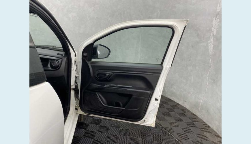 FIAT STRADA ENDURANCE 1.4 FLEX MANUAL 2P - BRANCO - 2022 Foto 9 (Grande)