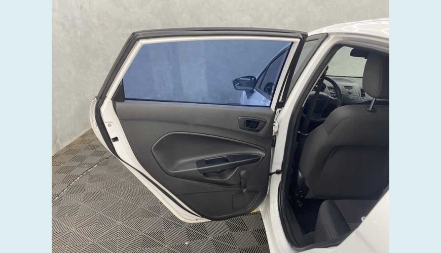 FORD FIESTA HATCH S 1.5 16V FLEX MANUAL 4P - BRANCO - 2015 Foto 9 (Grande)
