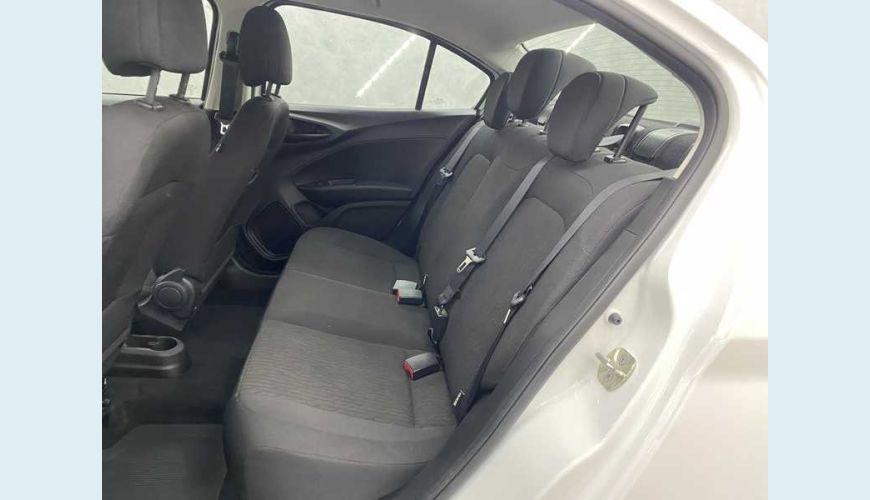 FIAT CRONOS DRIVE S-DESIGN 1.3 FLEX MANUAL 4P - BRANCO - 2022 Foto 9 (Grande)