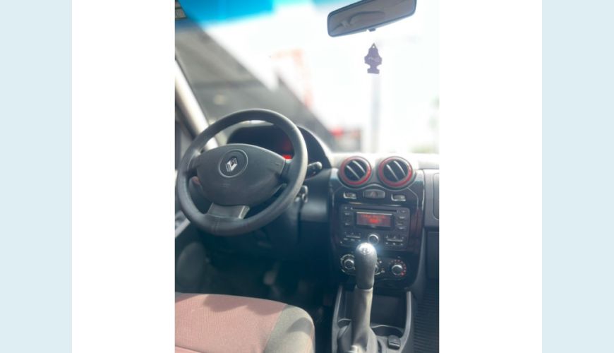 RENAULT SANDERO FLEX MANUAL 4P - PRATA - 2014 Foto 9 (Grande)