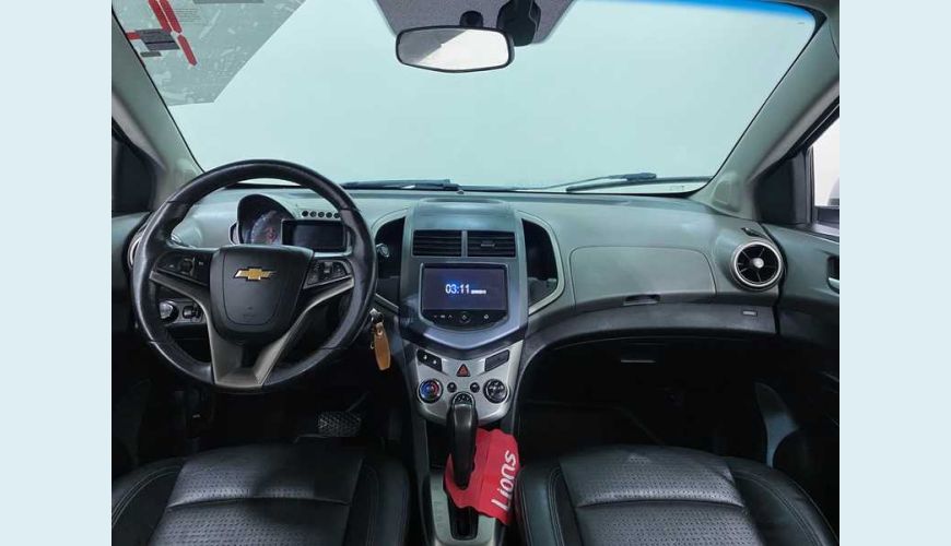 CHEVROLET SONIC LTZ 1.6 FLEX AUT. 4P - PRETO - 2014 Foto 9 (Grande)