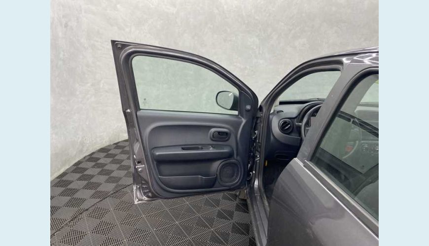 FIAT FIAT MOBI LIKE 1.0 FLEX MANUAL 4P - CINZA - 2020 Foto 9 (Grande)