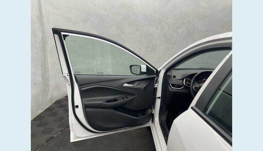 CHEVROLET ONIX LT 1.0 TURBO FLEX AUT. 4P - BRANCO - 2024 Foto 9 (Grande)