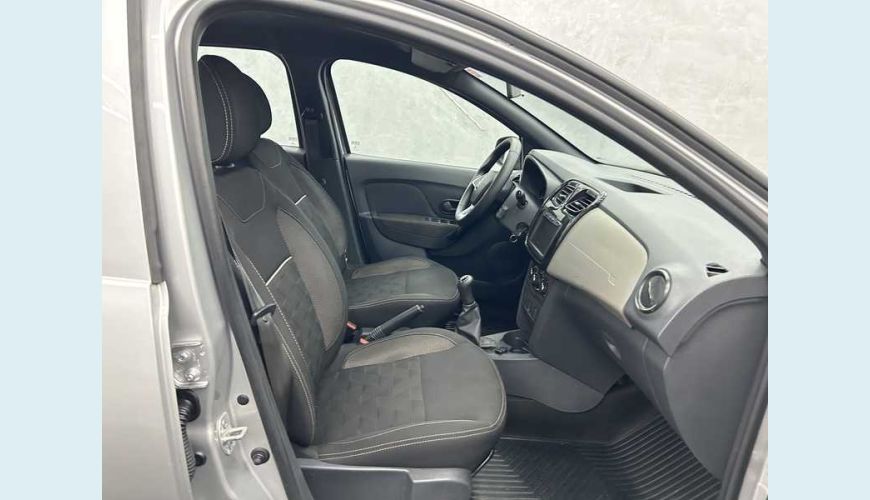 RENAULT LOGAN ZEN 1.0 12V FLEX MANUAL 4P - PRATA - 2023 Foto 9 (Grande)