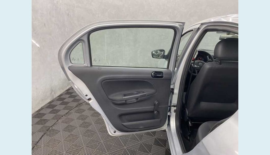 VOLKSWAGEN VOYAGE 1.6 MSI 8V (FLEX) - PRATA - 2020 Foto 9 (Grande)
