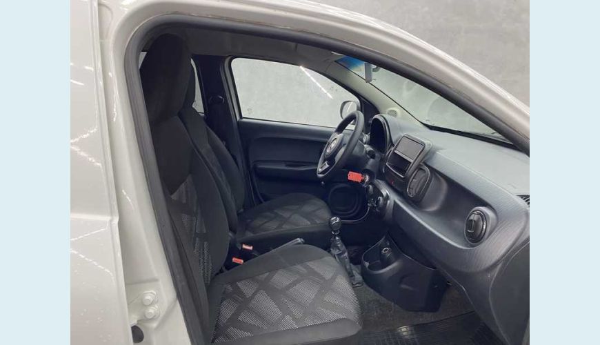 FIAT FIAT MOBI EASY 1.0 FLEX MANUAL 4P - BRANCO - 2021 Foto 9 (Grande)