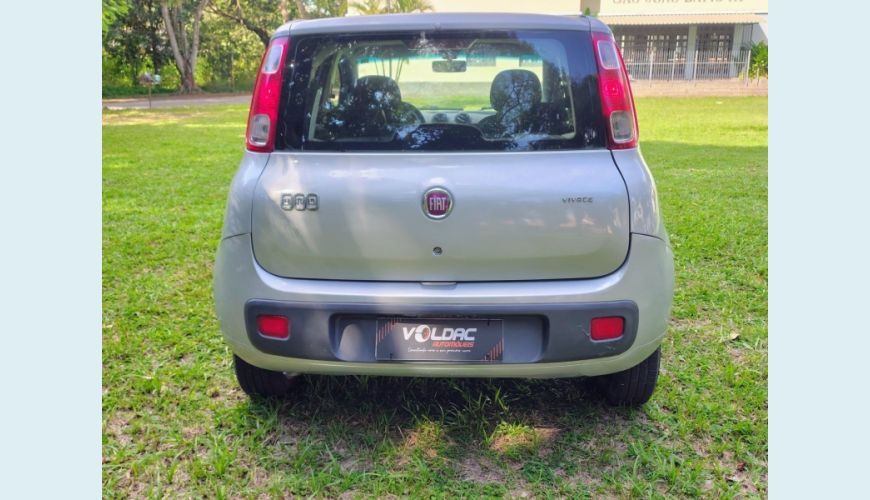 FIAT UNO FLEX MANUAL 4P - PRATA - 2014 Foto 9 (Grande)