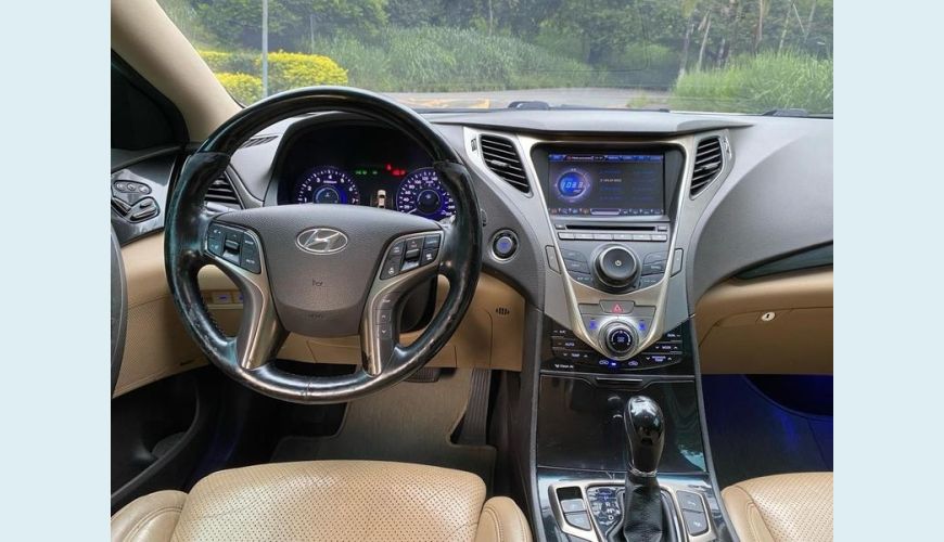 HYUNDAI AZERA 3.0 V6 MANUAL 4P - BRANCO - 2013 Foto 9 (Grande)