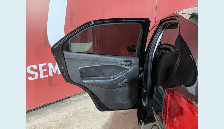FORD KA SE 1.0 FLEX MANUAL 4P - PRETO - 2018 Foto 9 (Grande)