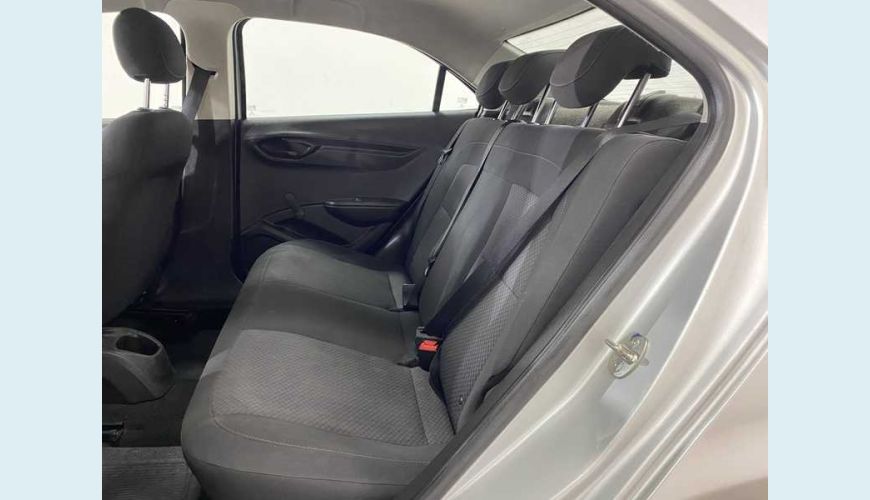 CHEVROLET ONIX PLUS 1.0 TURBO FLEX AUT. 4P - PRATA - 2020 Foto 9 (Grande)