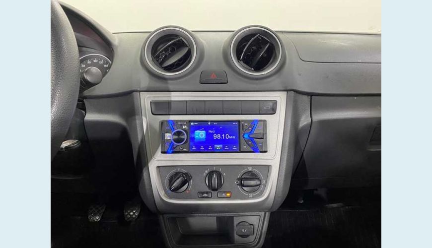 VOLKSWAGEN VOLKSWAGEN GOL TEC 1.0 FLEX MANUAL 4P - PRETO - 2014 Foto 9 (Grande)