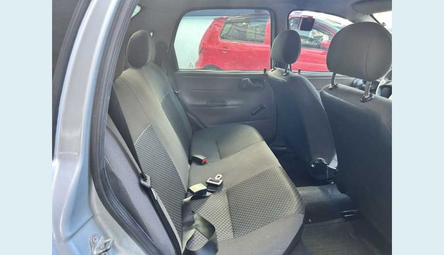 CHEVROLET CHEVROLET CLASSIC LS VHC E 1.0 FLEX MANUAL 4P - PRATA - 2012 Foto 9 (Grande)