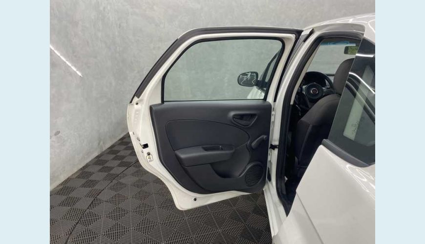 FIAT GRAND SIENA 1.0 FLEX MANUAL 4P - BRANCO - 2021 Foto 9 (Grande)