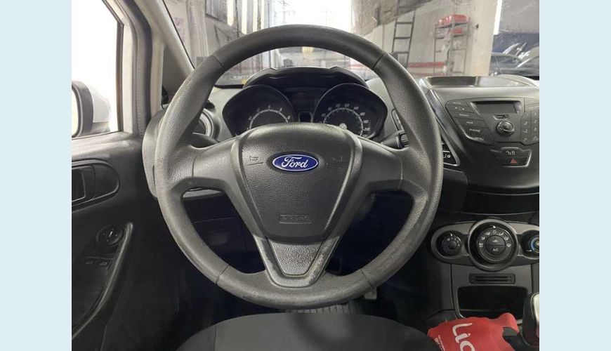 FORD FORD FIESTA SE 1.5 16V FLEX MANUAL 4P - BRANCO - 2014 Foto 9 (Grande)
