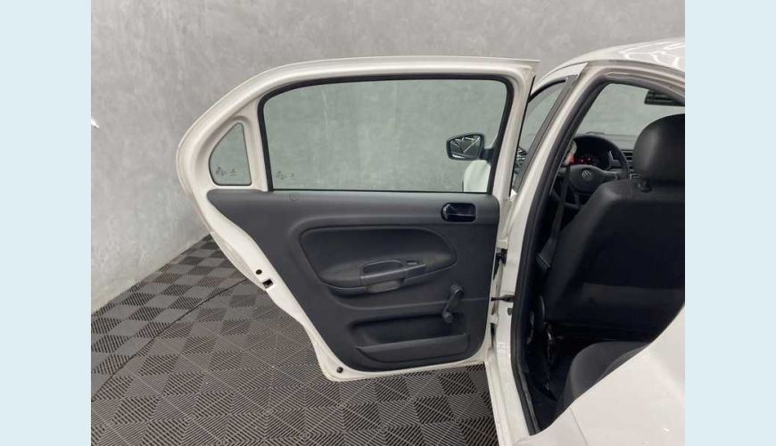 VOLKSWAGEN VOLKSWAGEN GOL 1.0 12V FLEX MANUAL 4P - BRANCO - 2020 Foto 9 (Grande)