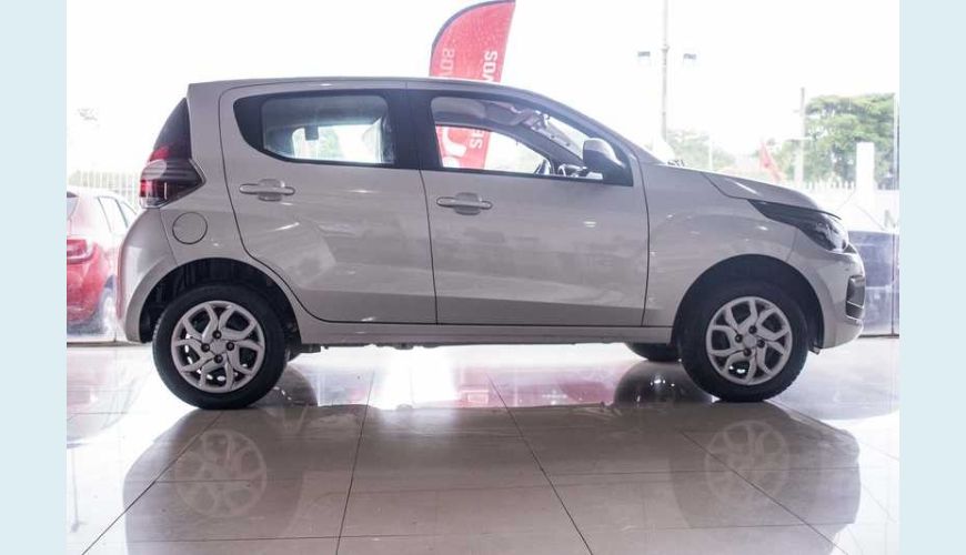 FIAT MOBI FIREFLY DRIVE 1.0 FLEX MANUAL 4P - PRATA - 2018 Foto 9 (Grande)