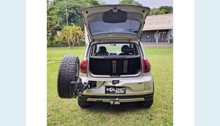 VOLKSWAGEN CROSSFOX FLEX MANUAL 5P - DOURADO - 2011 Foto 9 (Grande)