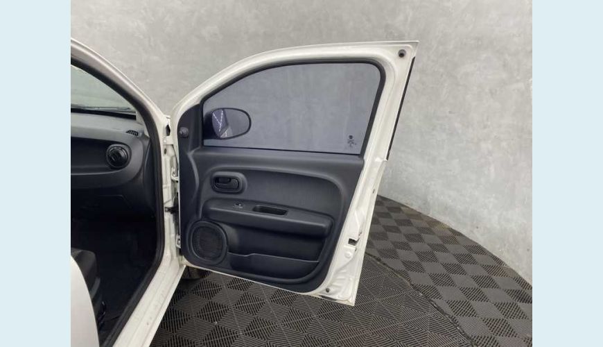 FIAT MOBI LIKE 1.0 FLEX MANUAL 4P - BRANCO - 2021 Foto 9 (Grande)