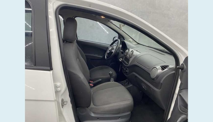 FIAT GRAND SIENA 1.0 FLEX MANUAL 4P - BRANCO - 2021 Foto 9 (Grande)