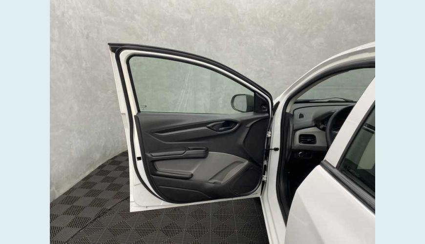 CHEVROLET ONIX JOY 1.0 FLEX MANUAL 4P - BRANCO - 2018 Foto 9 (Grande)