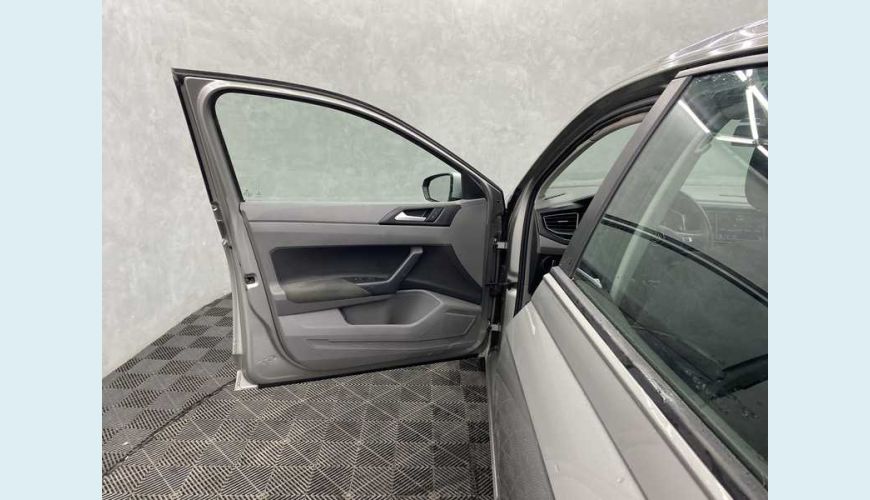 VOLKSWAGEN VIRTUS COMFORTLINE 1.0 TSI FLEX AUT. 4P - PRATA - 2020 Foto 9 (Grande)