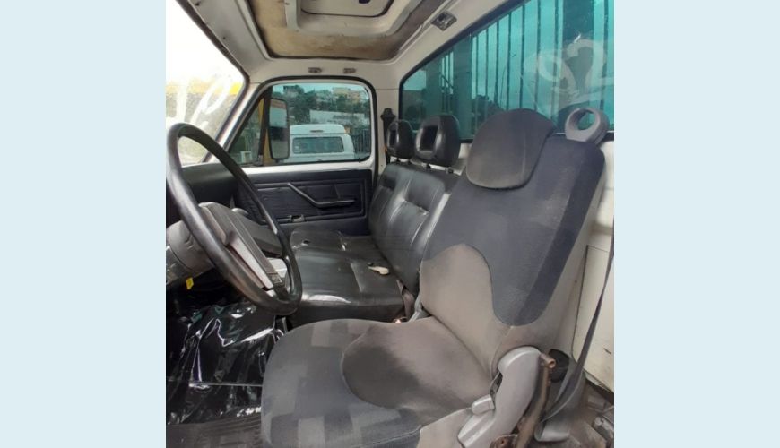 CHEVROLET D-40 D40 DIESEL MANUAL 2P - BRANCO - 1992 Foto 9 (Grande)