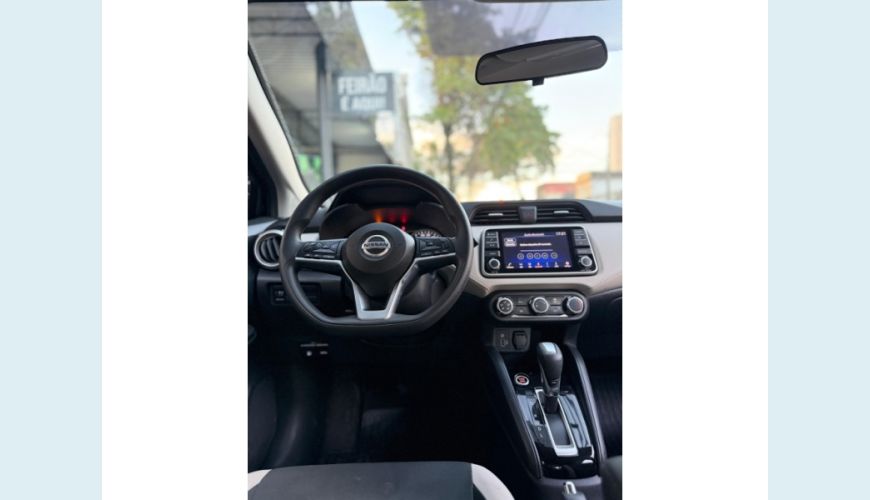 NISSAN VERSA FLEX AUT. 4P - PRETO - 2022 Foto 9 (Grande)