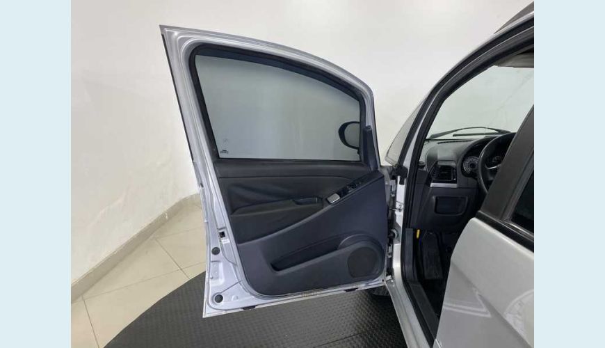 FIAT IDEA ESSENCE 1.6 16V FLEX MANUAL 4P - PRATA - 2012 Foto 9 (Grande)