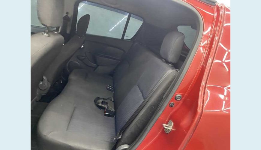 RENAULT SANDERO EXPRESSION 1.6 16V FLEX MANUAL 4P - VERMELHO - 2018 Foto 9 (Grande)