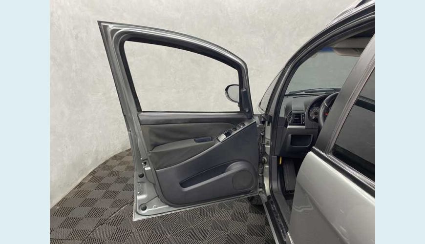 FIAT IDEA ATTRACTIVE 1.4 8V FLEX MANUAL 4P - CINZA - 2012 Foto 9 (Grande)