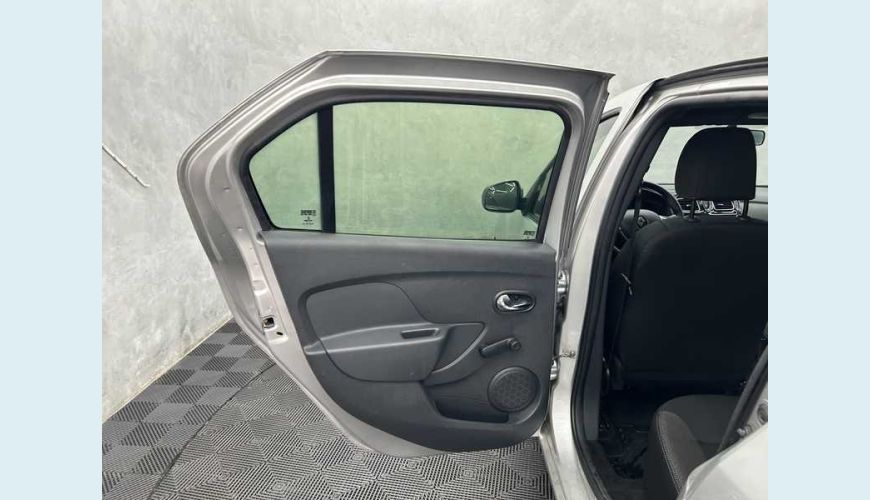 RENAULT LOGAN ZEN 1.0 12V FLEX MANUAL 4P - PRATA - 2020 Foto 9 (Grande)