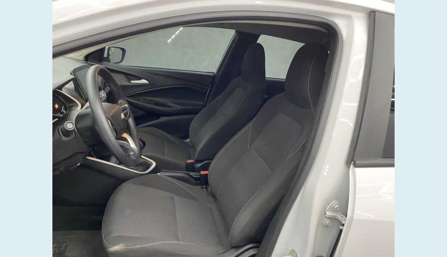 CHEVROLET ONIX LT 1.0 TURBO FLEX MANUAL 4P - BRANCO - 2023 Foto 9 (Grande)