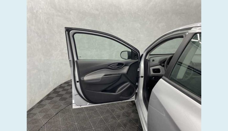 CHEVROLET PRISMA JOY SPE 1.0 FLEX MANUAL 4P - PRATA - 2019 Foto 9 (Grande)