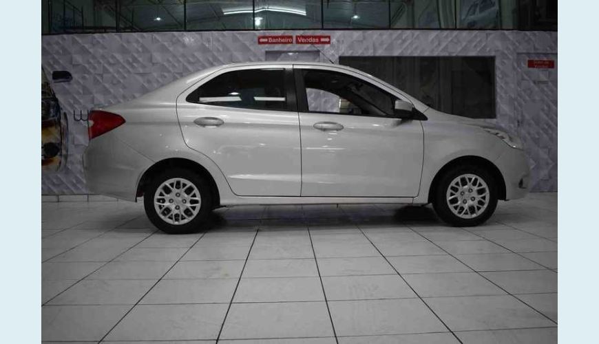 FORD KA SEDAN SE 1.5 16V FLEX MANUAL 4P - PRATA - 2017 Foto 9 (Grande)
