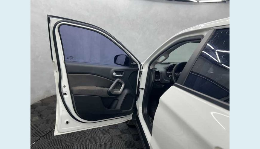 FIAT TORO ENDURANCE 1.8 FLEX AUT. 4P - BRANCO - 2021 Foto 9 (Grande)