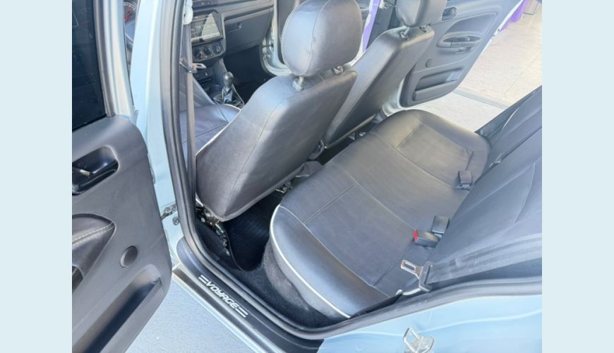 VOLKSWAGEN VOYAGE FLEX MANUAL 4P - PRATA - 2021 Foto 9 (Grande)