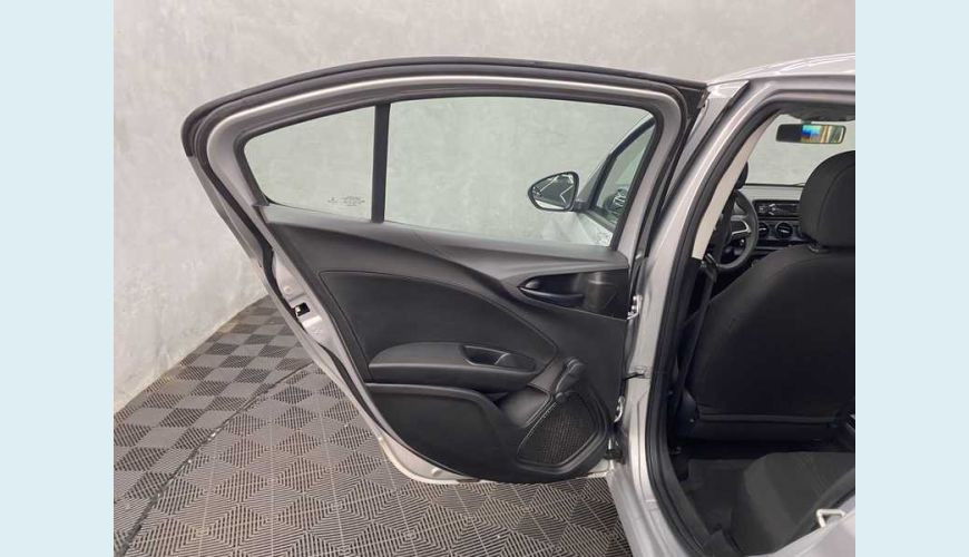 FIAT FIAT CRONOS 1.3 FLEX MANUAL 4P - PRATA - 2022 Foto 9 (Grande)