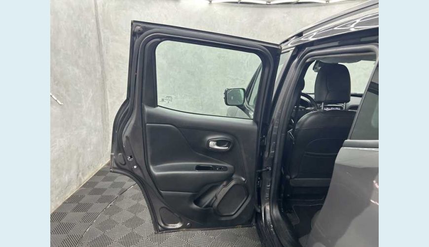JEEP JEEP RENEGADE LONGITUDE T270 1.3 TURBO FLEX MANUAL 4P - CINZA - 2023 Foto 9 (Grande)