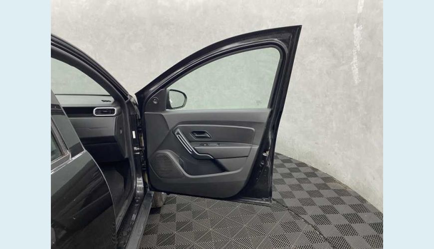 RENAULT RENAULT DUSTER ZEN 1.6 16V FLEX MANUAL 4P - PRETO - 2022 Foto 9 (Grande)