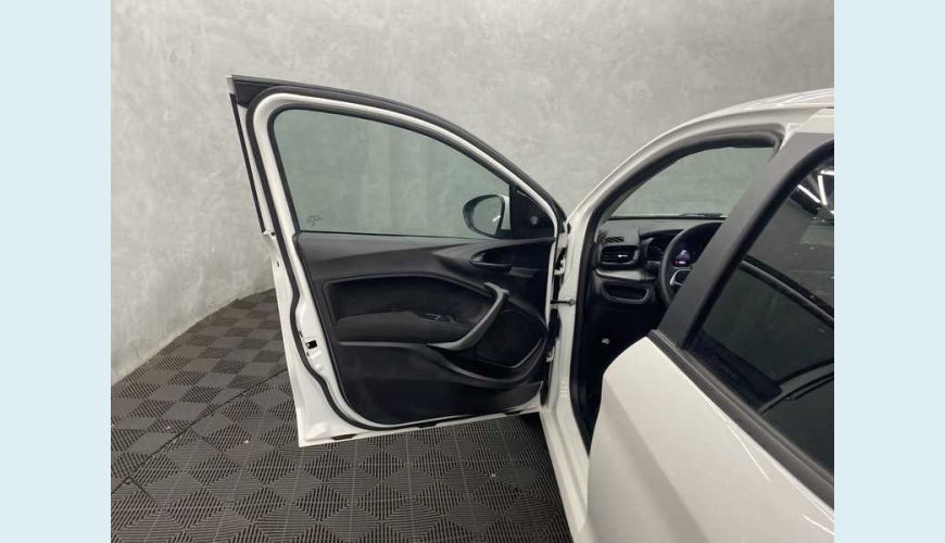 FIAT FIAT ARGO DRIVE 1.0 FIREFLY FLEX MANUAL 4P - BRANCO - 2020 Foto 9 (Grande)