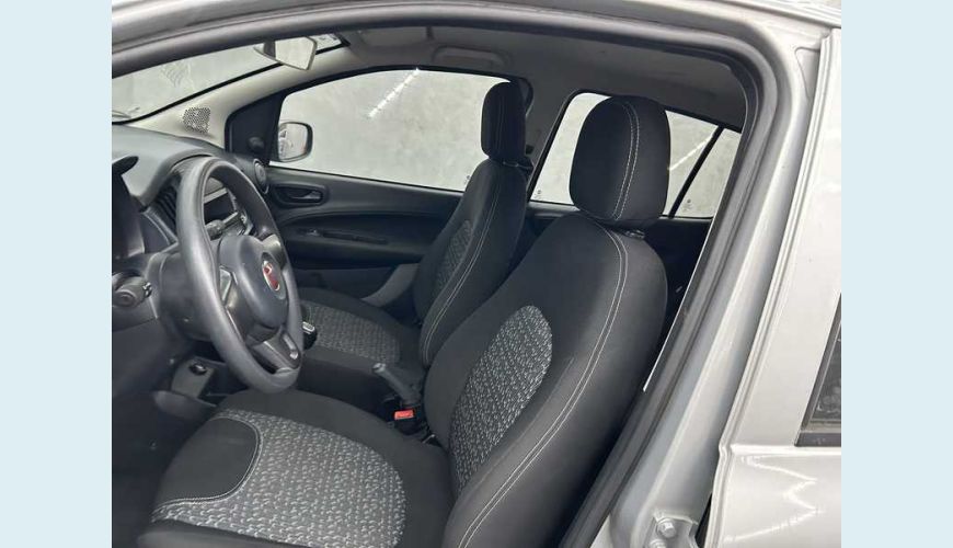 FIAT UNO ATTRACTIVE 1.0 FLEX MANUAL 4P - PRATA - 2021 Foto 9 (Grande)