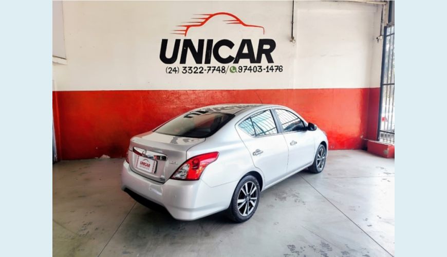 NISSAN VERSA FLEX MANUAL 4P - PRATA - 2018 Foto 9 (Grande)