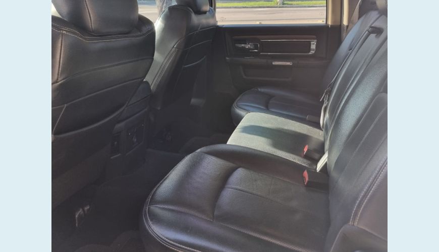 DODGE DODGE RAM 2500 LARAMIE 6.7 TDI DIESEL AUT. 4P - BRANCO - 2018 Foto 9 (Grande)