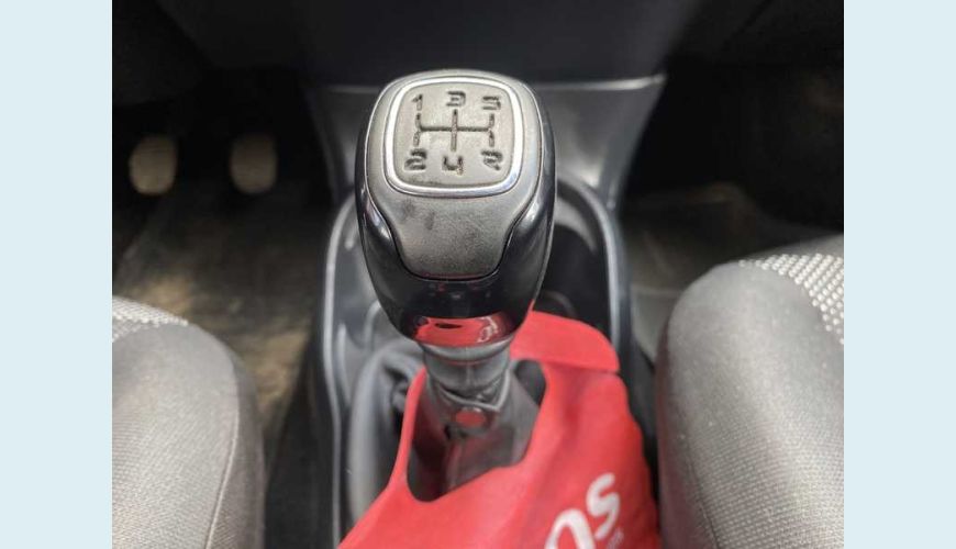 FIAT MOBI FIREFLY DRIVE 1.0 FLEX MANUAL 4P - PRETO - 2018 Foto 9 (Grande)