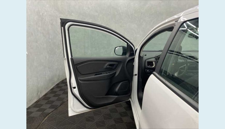CHEVROLET SPIN LS 1.8 FLEX MANUAL 4P - BRANCO - 2022 Foto 9 (Grande)
